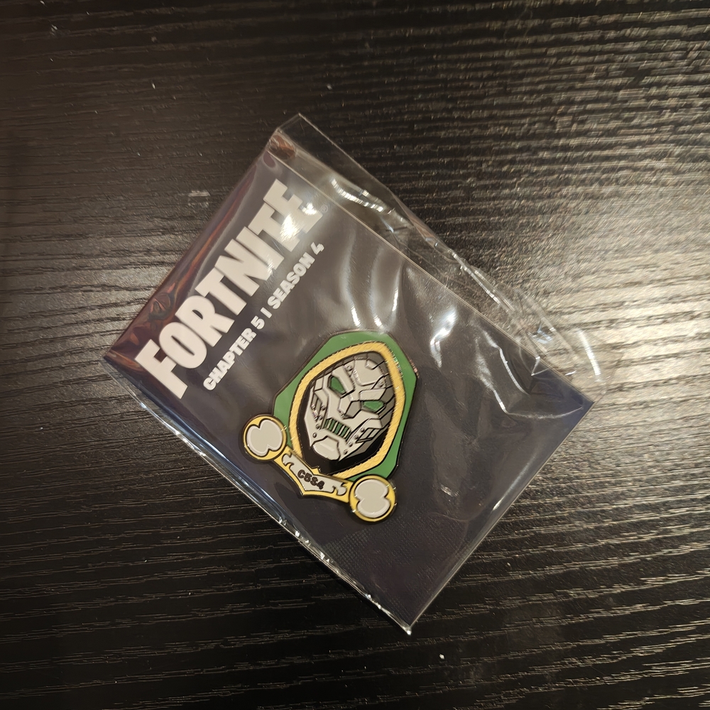 Collection Of 3 Epic Games Pins - Picture 2 of 3